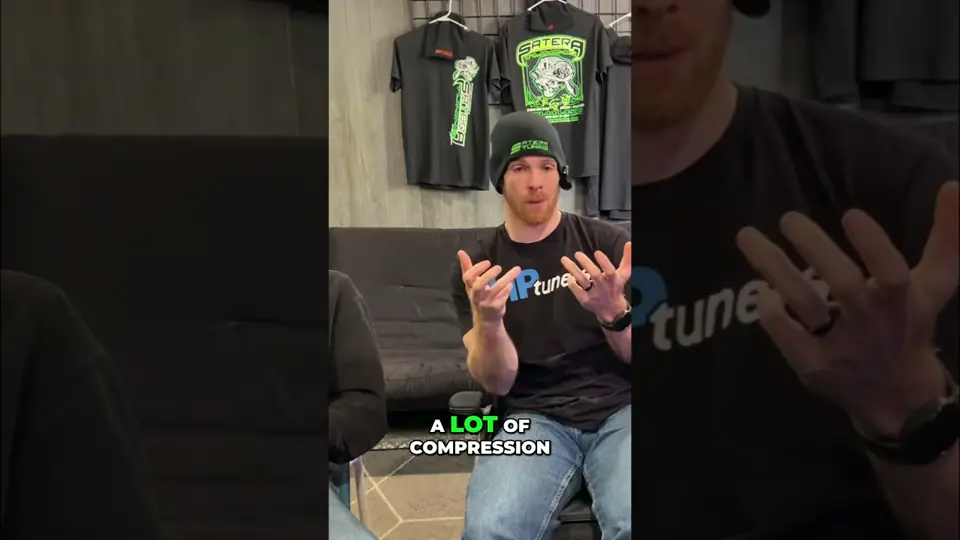 Video thumbnail: HEMI vs Coyote fuel injection